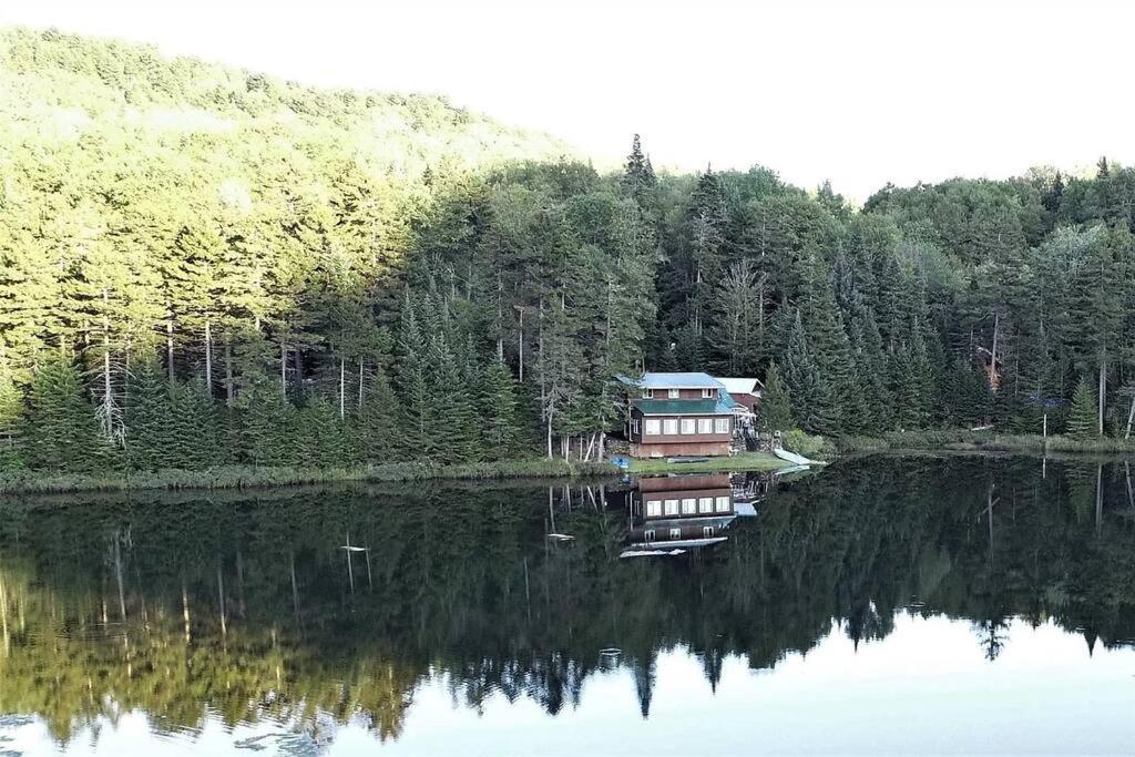 Middle Pond Cabin- Direct Atv & Snowmobile Access Pittsburg Exterior foto
