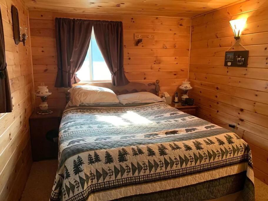 Middle Pond Cabin- Direct Atv & Snowmobile Access Pittsburg Exterior foto